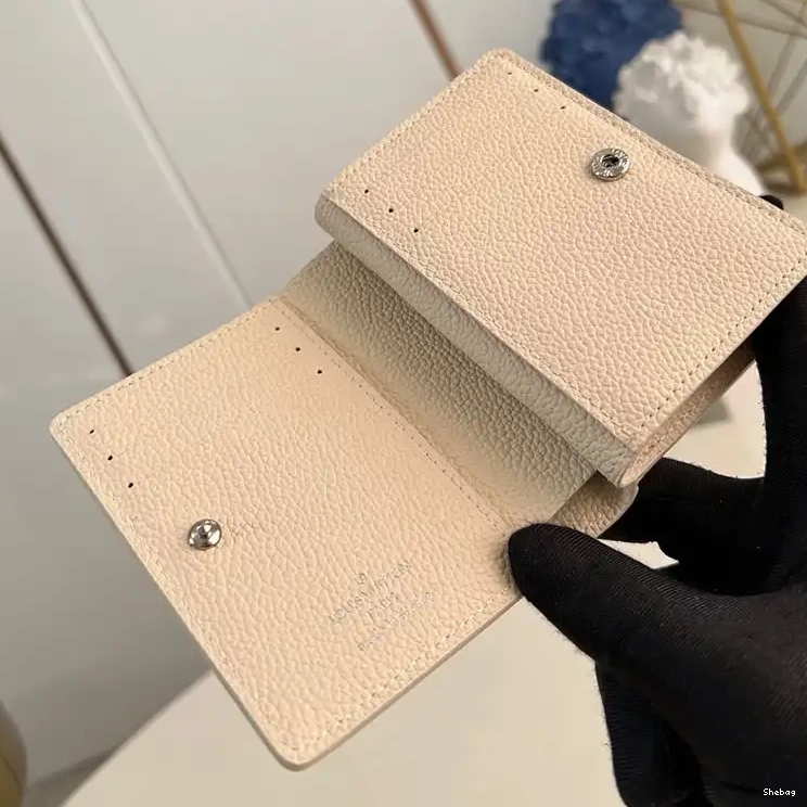 LV 2411YA0228 Bags 0712